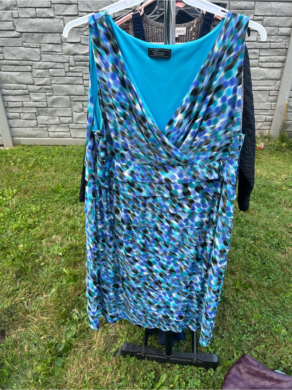 dressbarn Blue Teal Multi-Print V-Neck Midi Dress